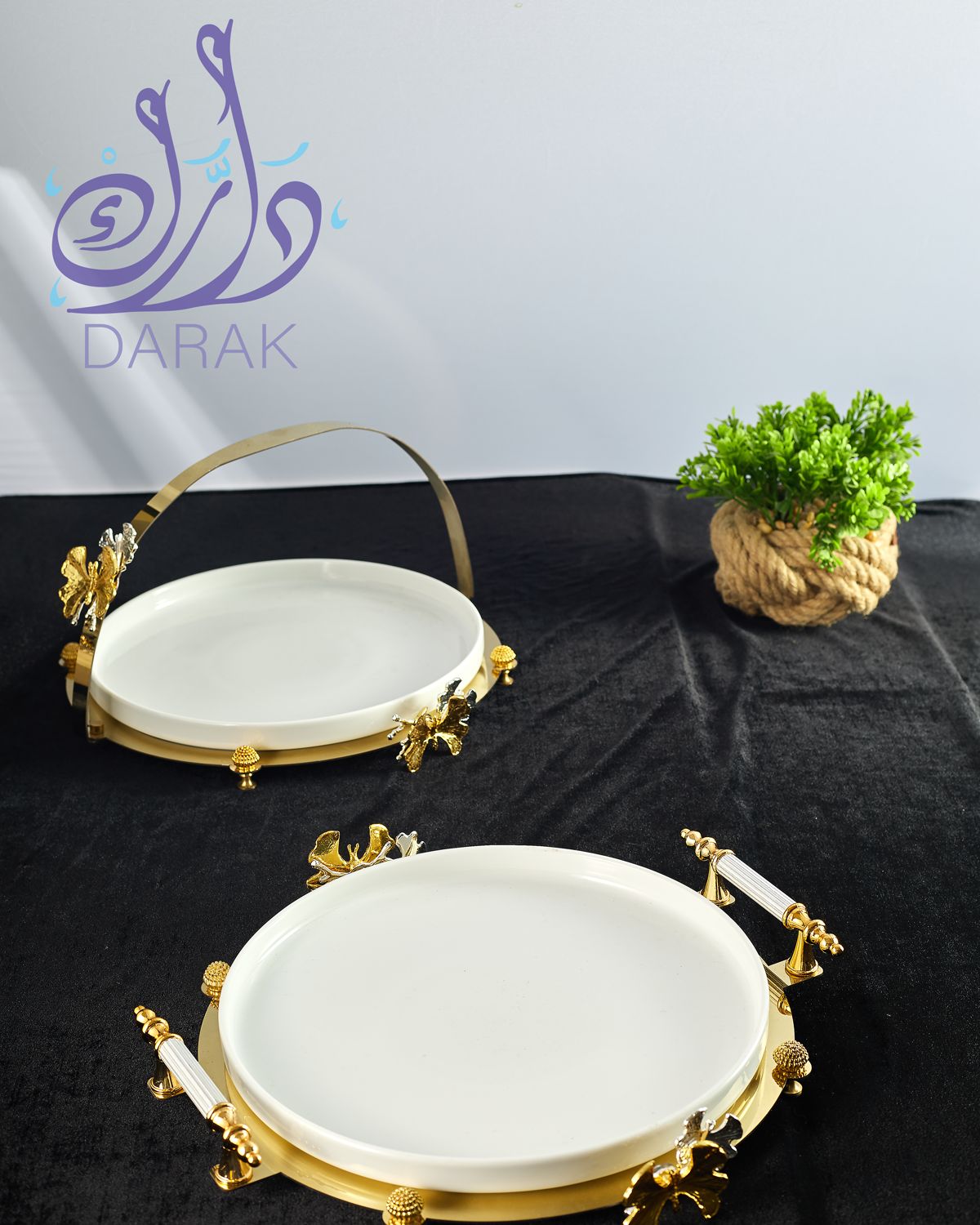 Round Farasha Serving Trays